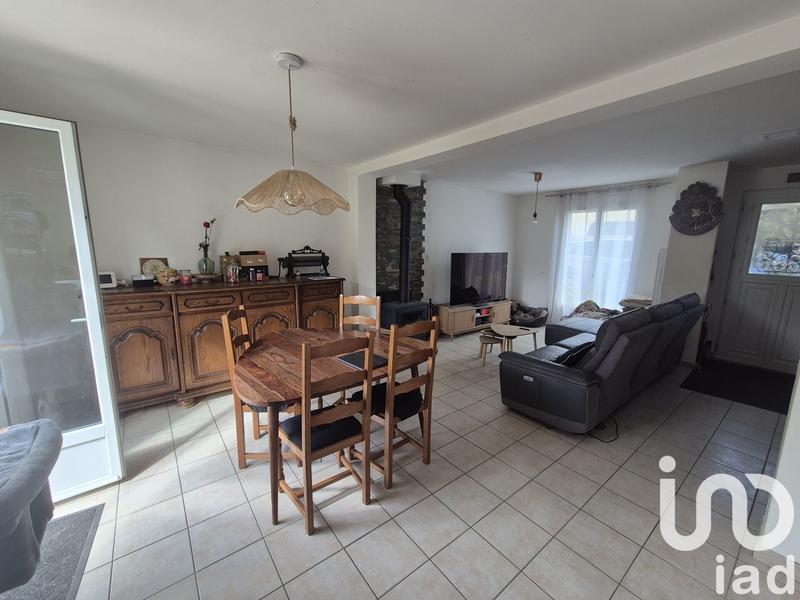 Maison - 90 m² - 5 pièces