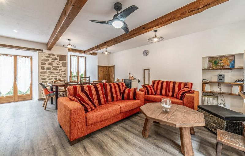 Maison - 135 m² - 6 pièces