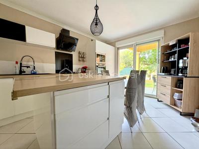 Maison - 143 m² - 5 pièces