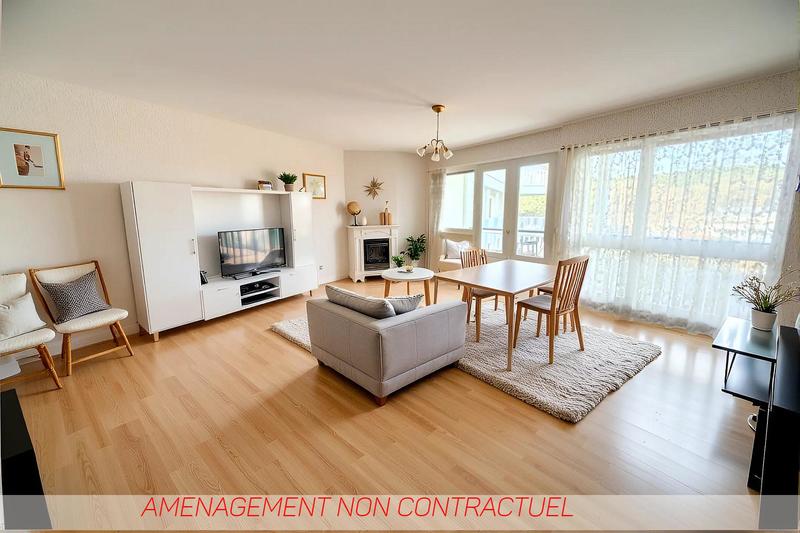 Appartement - 102 m² - 4 pièces