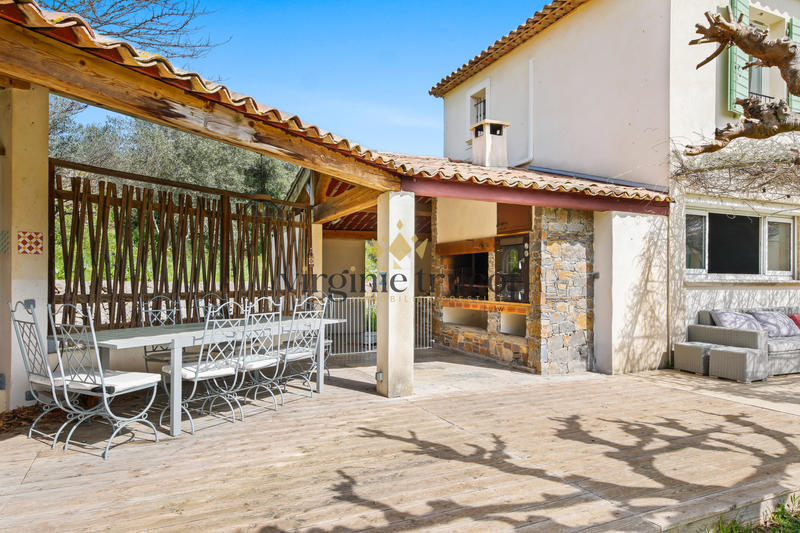 Maison - 153 m² - 5 pièces