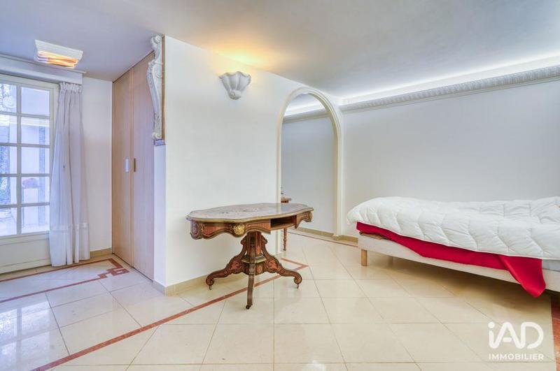 Maison - 167 m² - 7 pièces