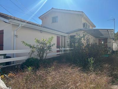 Maison - 115 m² - 4 pièces