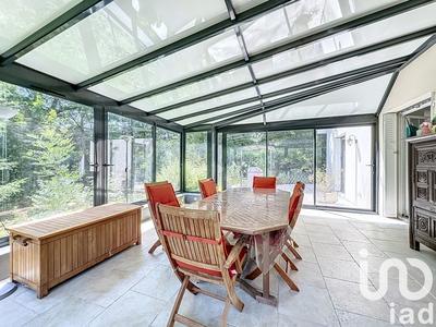 Maison - 270 m² - 9 pièces