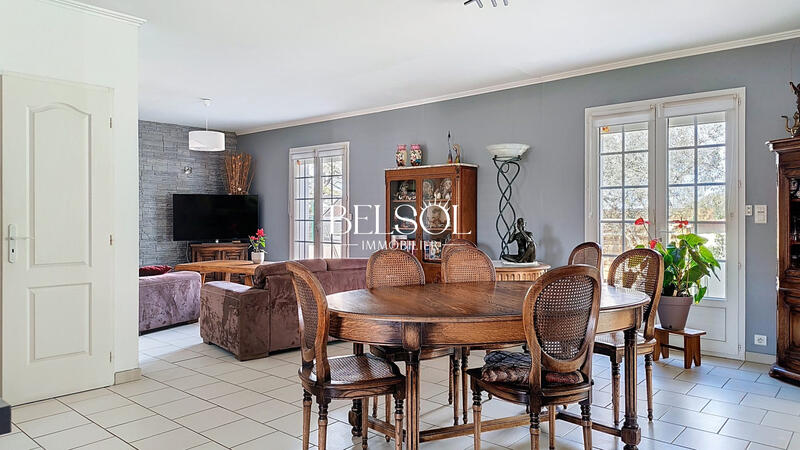 Villa - 146 m² - 5 pièces