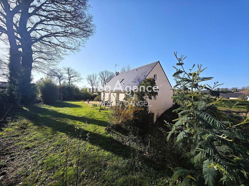 Maison - 138 m² - 5 pièces