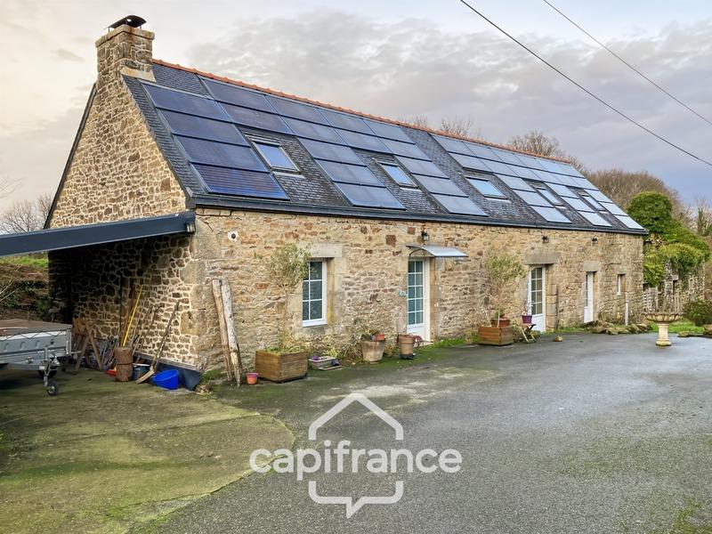 Maison - 257 m² - 6 pièces