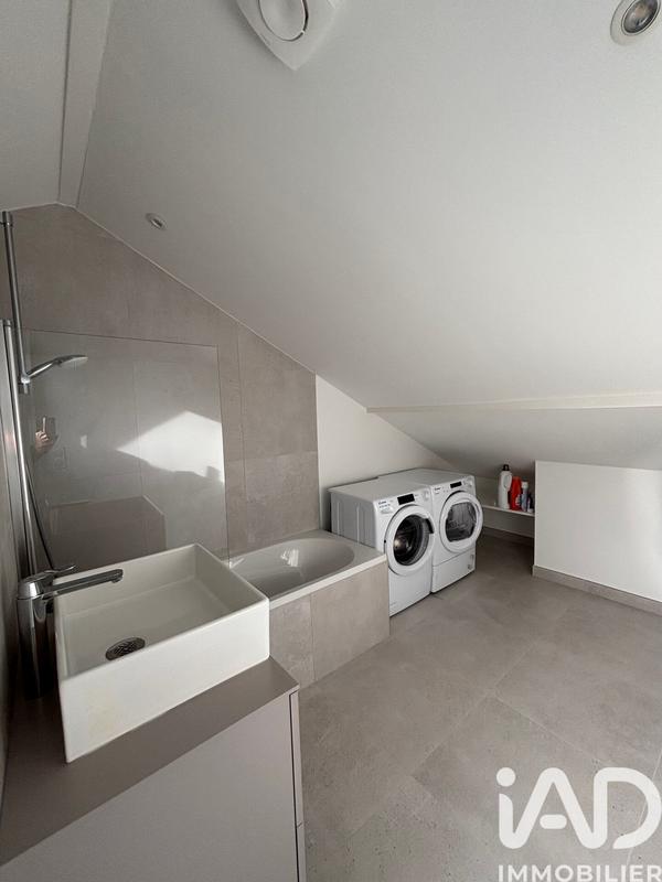 Maison - 144 m² - 7 pièces