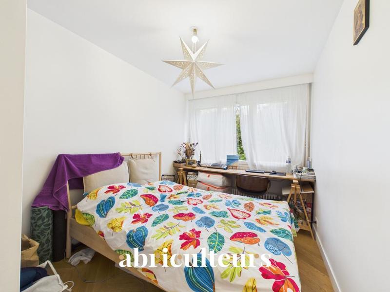 Appartement ancien - 68 m² - 3 pièces