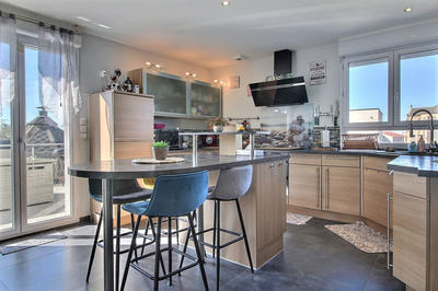 Maison - 155 m² - 7 pièces