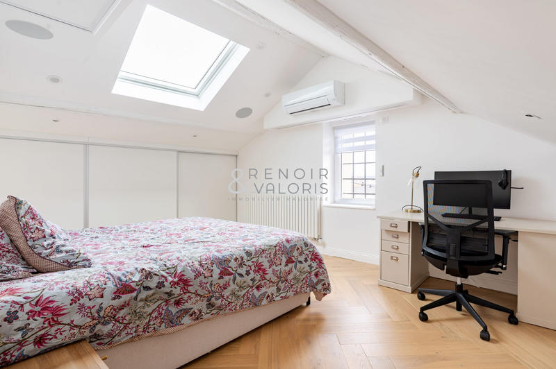 Maison - 157 m² - 5 pièces