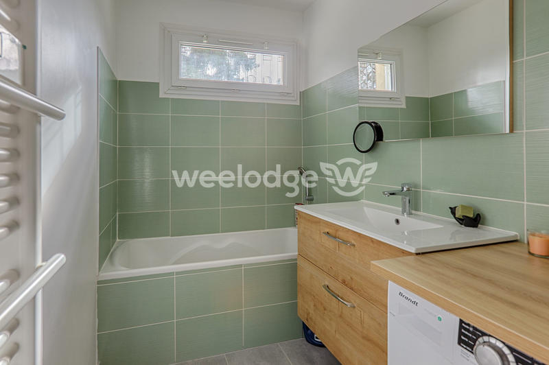 Maison - 122 m² - 8 pièces