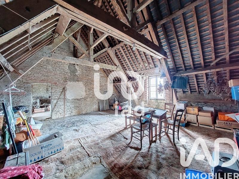 Maison - 342 m² - 8 pièces