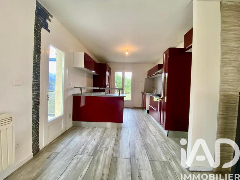 Maison - 91 m² - 4 pièces