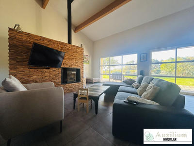 Villa - 174 m² - 6 pièces