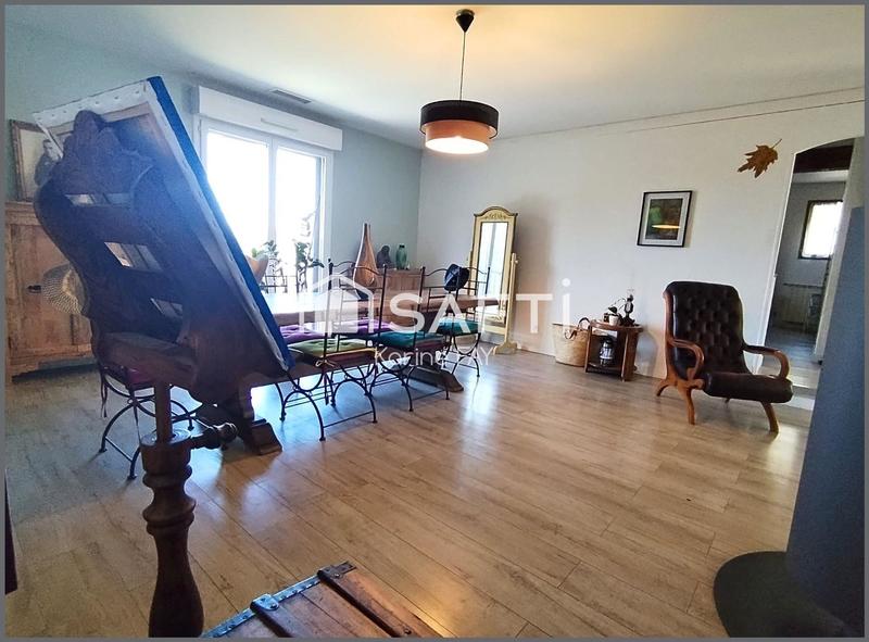 Villa - 200 m² - 7 pièces