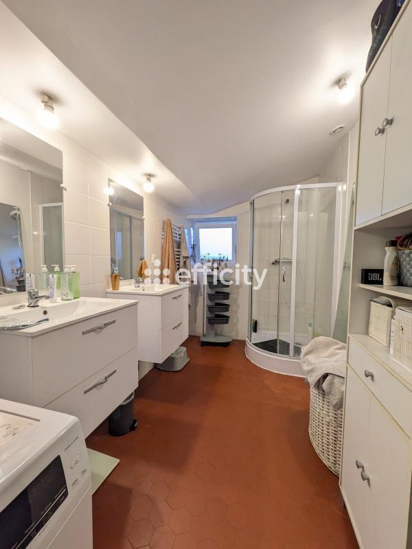 Appartement - 91 m² - 3 pièces