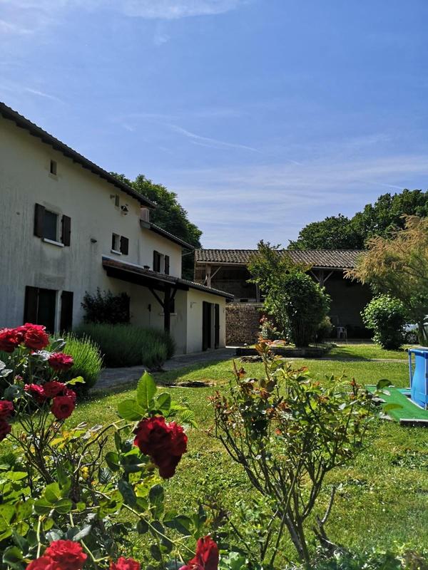 Maison - 222 m² - 5 pièces