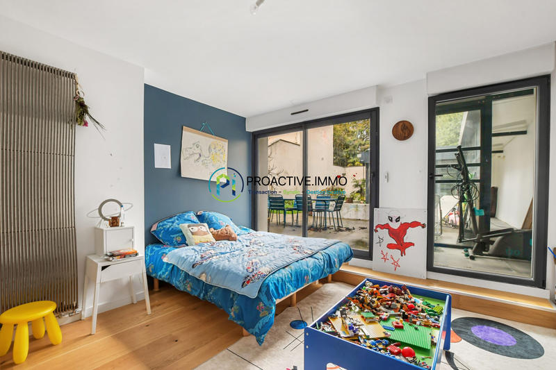 Appartement - 230 m² - 6 pièces