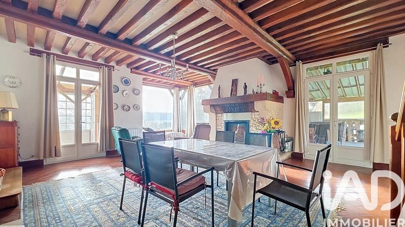 Maison - 170 m² - 8 pièces