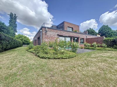 Appartement - 133 m² - 4 pièces