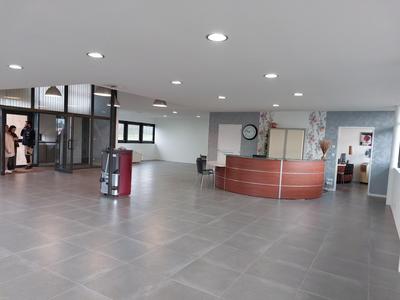 Local commercial - 570 m²