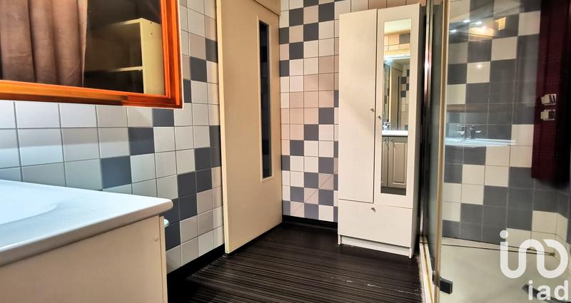 Maison - 204 m² - 9 pièces