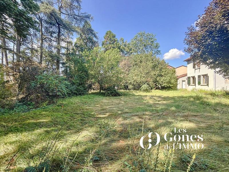 Maison - 246 m² - 6 pièces