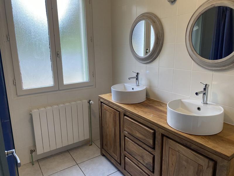 Maison traditionnelle - 86 m² - 4 pièces