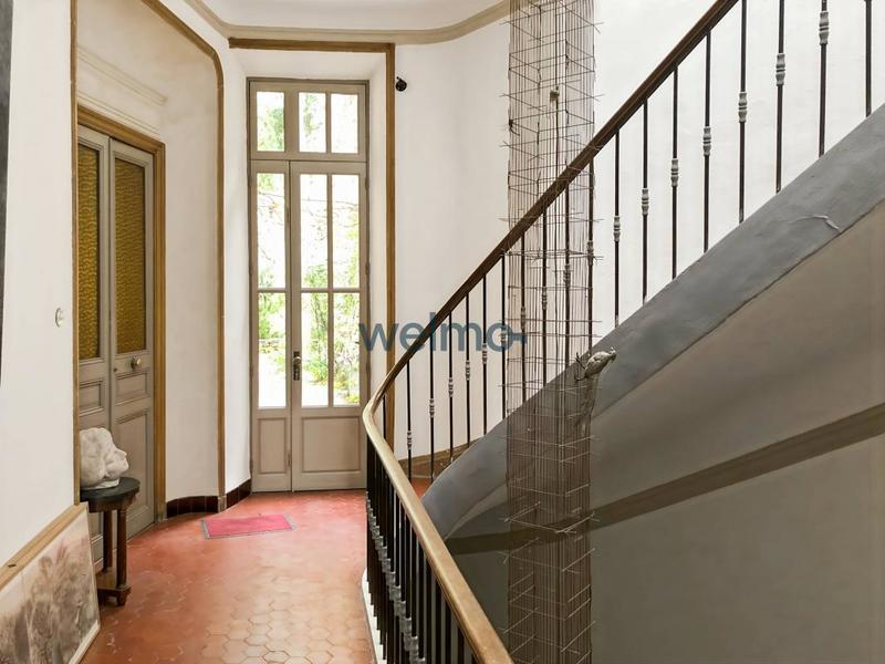 Demeure - 400 m² - 12 pièces