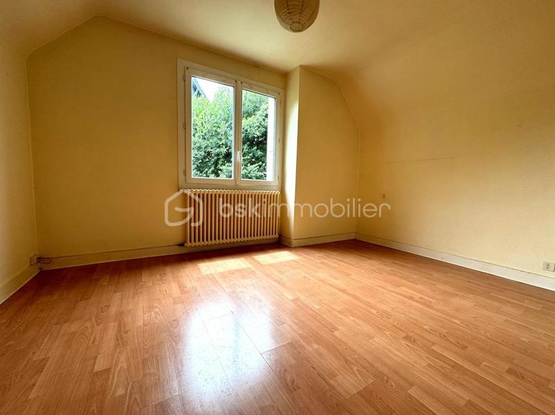 Maison - 112 m² - 6 pièces