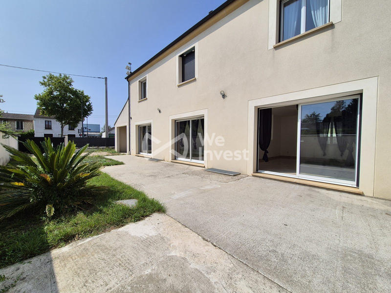 Maison - 150 m² - 5 pièces