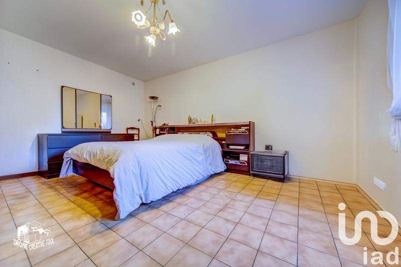 Maison - 97 m² - 5 pièces