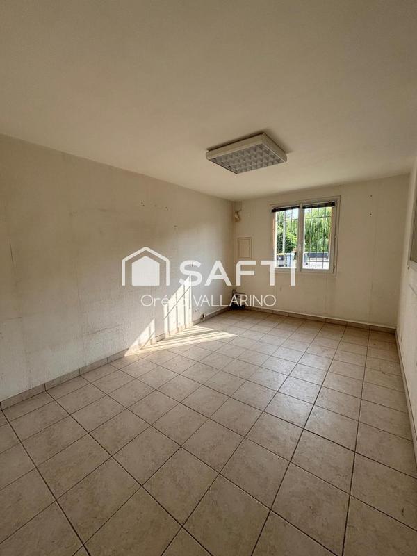 Maison - 400 m² - 5 pièces