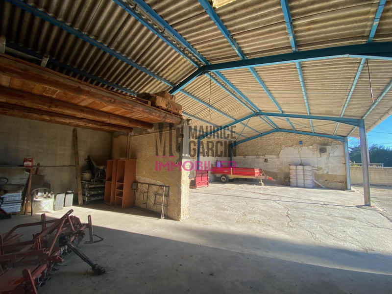 Mas - 150 m² - 6 pièces