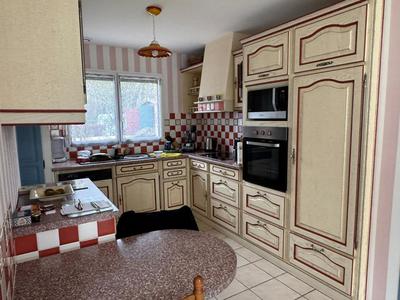 Maison - 102 m² - 5 pièces