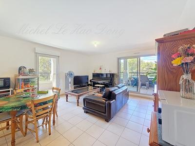 Appartement - 64 m² - 3 pièces