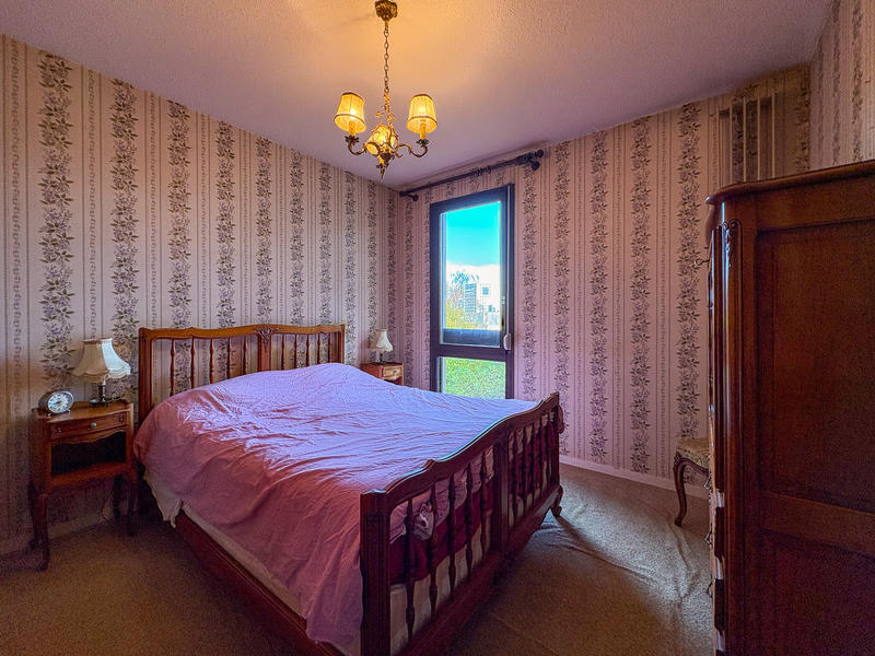 Appartement - 100 m² - 5 pièces