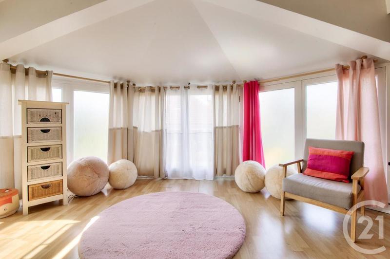 Pavillon - 127 m² - 6 pièces