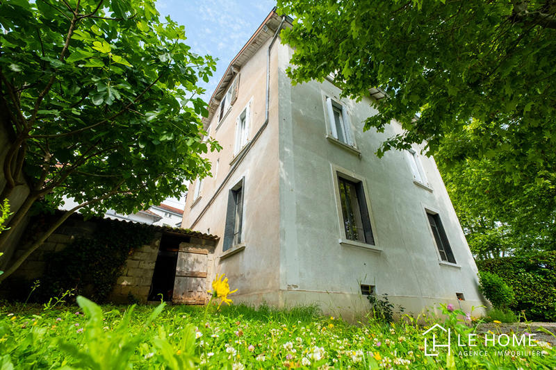 Appartement - 79 m² - 4 pièces