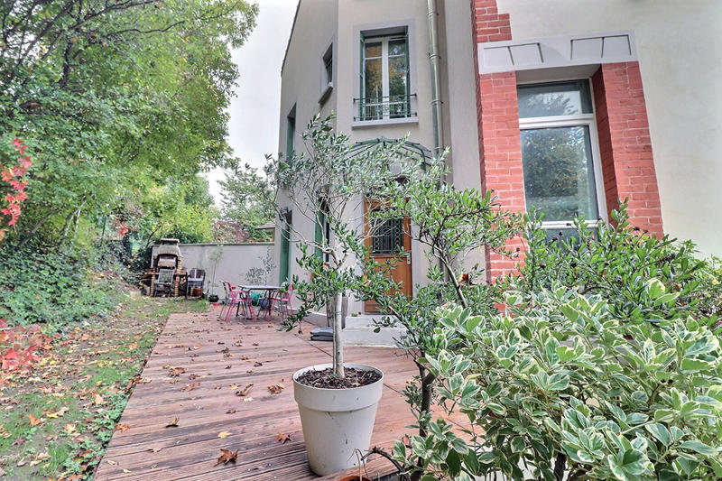 Maison - 185 m² - 7 pièces