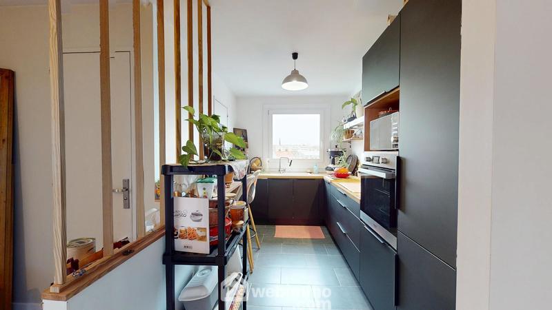 Appartement - 95 m² - 5 pièces