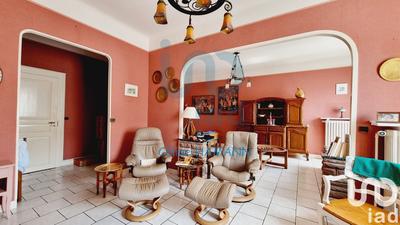 Maison - 317 m² - 9 pièces