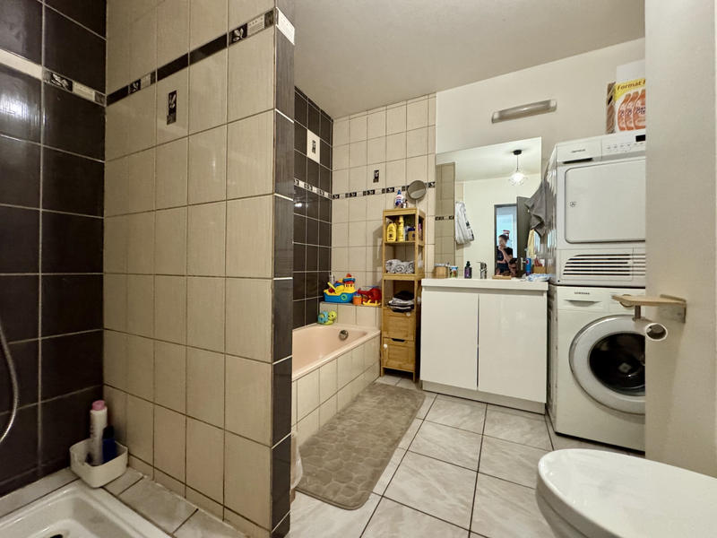 Appartement - 75 m² - 3 pièces