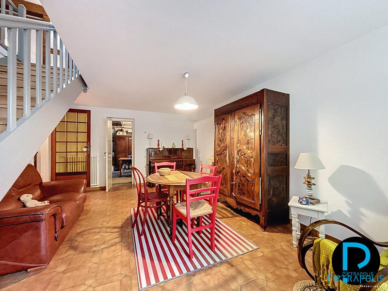 Maison - 155 m² - 6 pièces