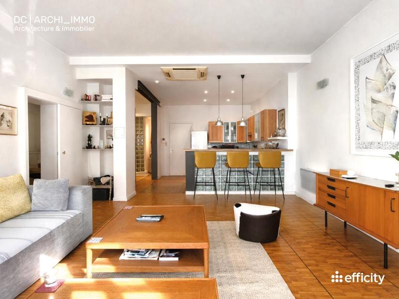 Appartement - 90 m² - 5 pièces