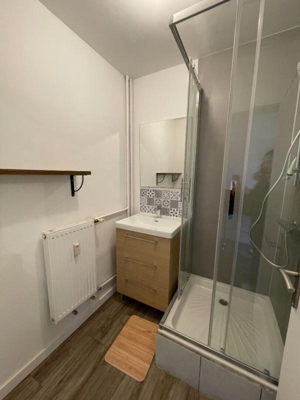 Appartement - 80 m² - 5 pièces