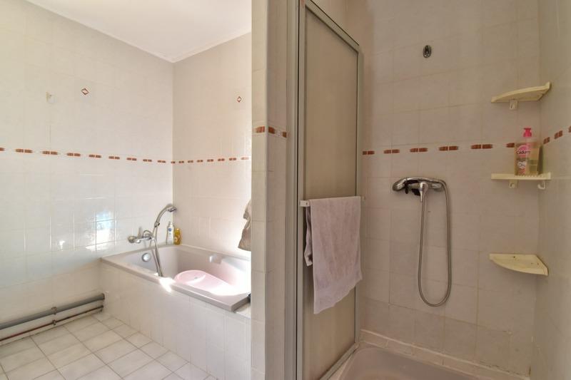 Villa - 143 m² - 6 pièces