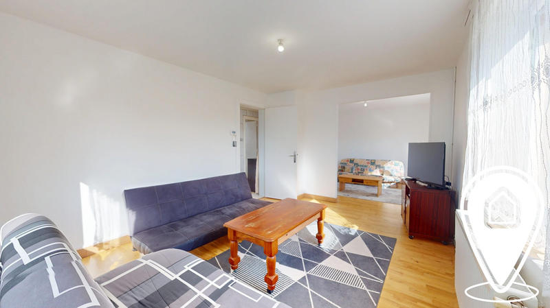 Maison - 81 m² - 5 pièces