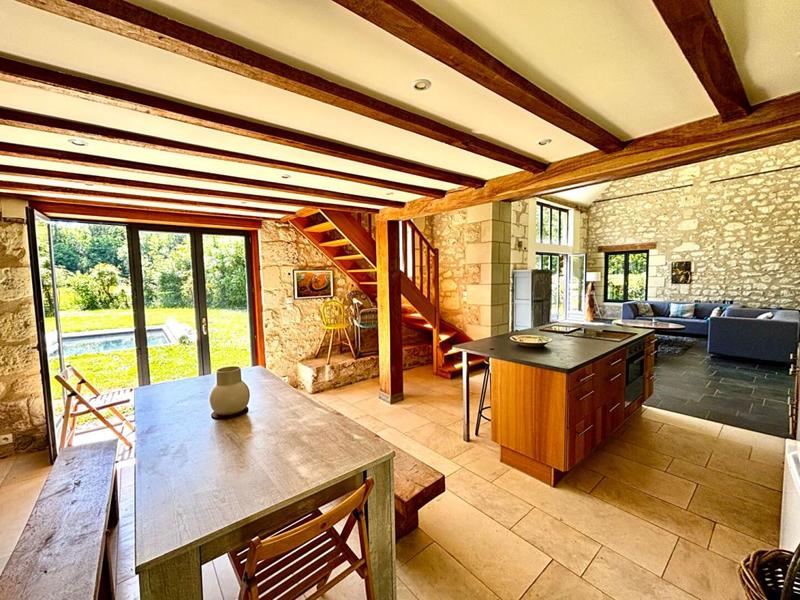 Moulin - 401 m² - 12 pièces